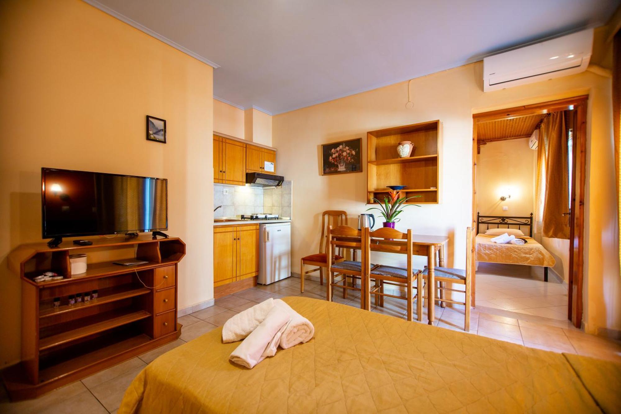 Xenia Palace Luxury Apartments Vrasná Exteriér fotografie